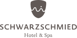 Logo und Link zur Website des Hotes Schwarzschmied.